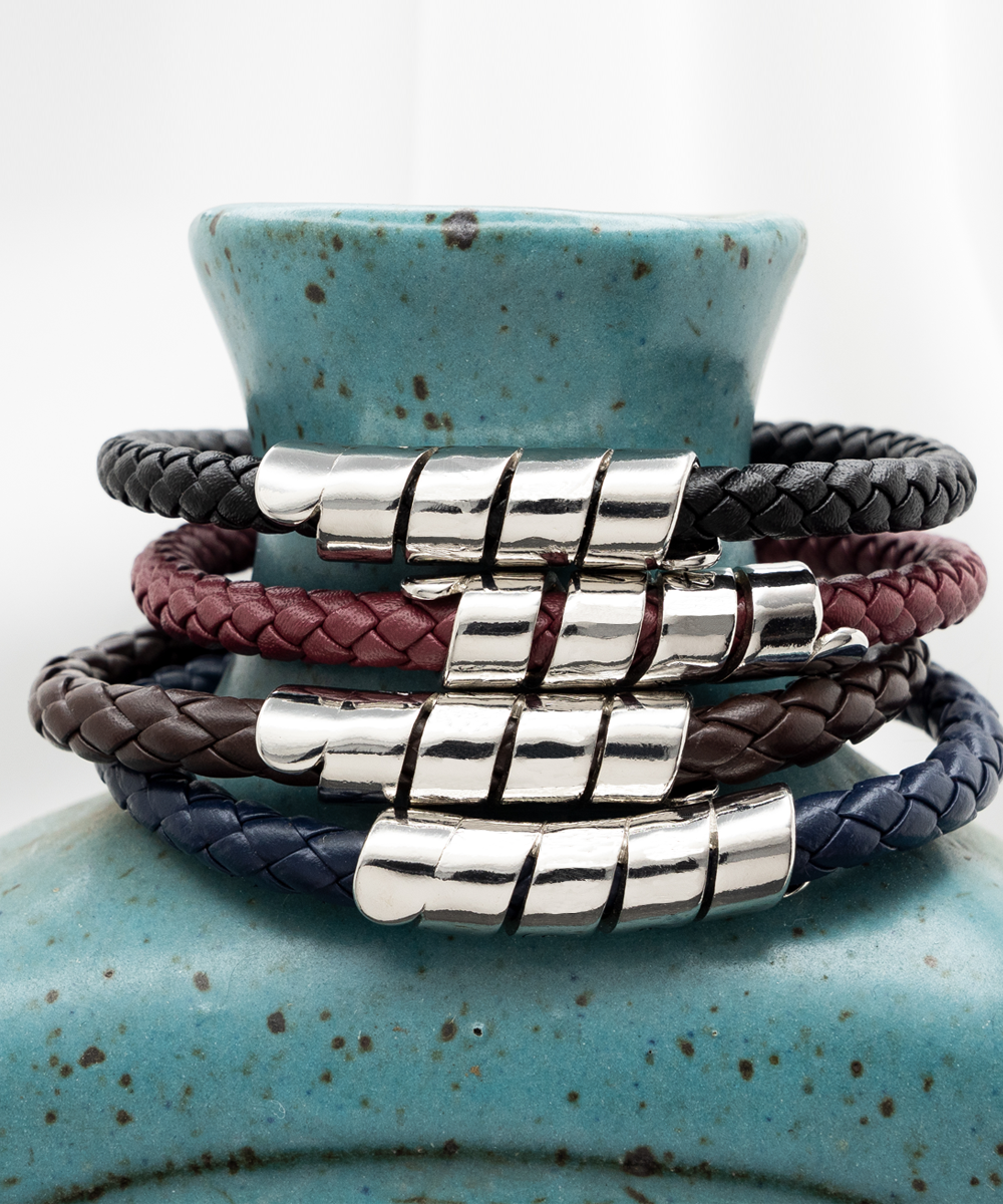 Viteranz - Men's Black Bracelet